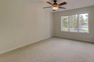 5256 Oxford St N, Shoreview, MN 55126 - Photo 25