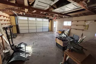 105 Arnold Ave N, Thief River Falls, MN 56701 - Photo 29