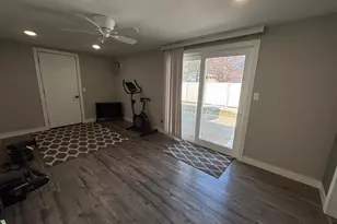 105 Arnold Ave N, Thief River Falls, MN 56701 - Photo 7