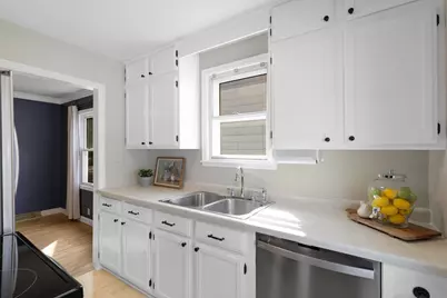 2944 Zarthan Avenue S, Saint Louis Park, MN 55416 - Photo 11