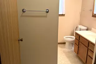 1709 Sheridan Ave, Montevideo, MN 56265 - Photo 17