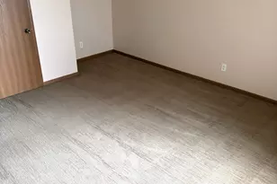 1709 Sheridan Ave, Montevideo, MN 56265 - Photo 15