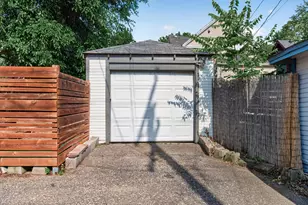 913 E 39th St, Minneapolis, MN 55407 - Photo 43