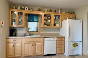 1329 Jackson Dr, Hastings, MN 55033 - Photo 7