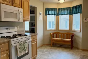 1329 Jackson Dr, Hastings, MN 55033 - Photo 5