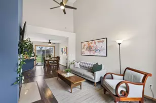 585 Mission Hills Way W, Chanhassen, MN 55317 - Photo 5