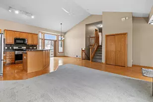 7297 Whitehall Rd, Shakopee, MN 55379 - Photo 15