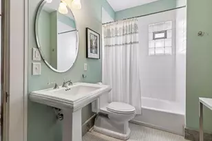 2310 Humboldt Ave S, Minneapolis, MN 55405 - Photo 25