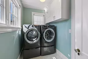 2310 Humboldt Ave S, Minneapolis, MN 55405 - Photo 31