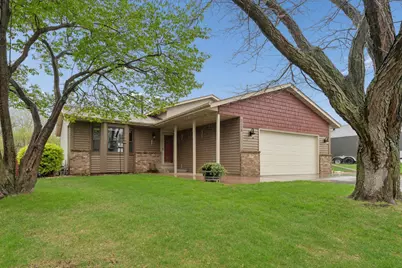 2118 Hale Avenue N, Oakdale, MN 55128 - Photo 1