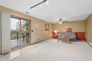 2118 Hale Ave N, Oakdale, MN 55128 - Photo 9