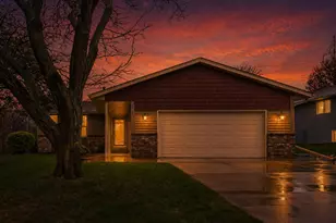 2118 Hale Ave N, Oakdale, MN 55128 - Photo 33