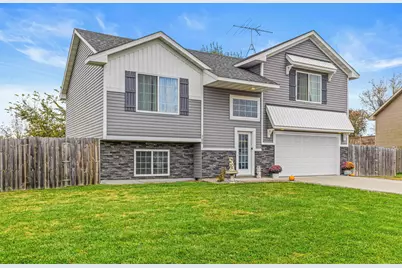 700 Horseshoe Lane, Braham, MN 55006 - Photo 7