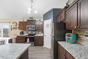 700 Horseshoe Ln, Braham, MN 55006 - Photo 15