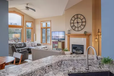 11362 Hillcrest Drive N, Champlin, MN 55316 - Photo 5