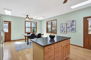 2019 Franklin Ave SE, Minneapolis, MN 55414 - Photo 11