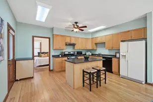 2019 Franklin Ave SE, Minneapolis, MN 55414 - Photo 9