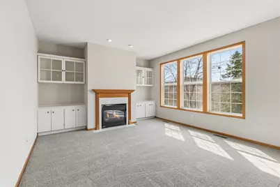 419 Meadowood Lane, Burnsville, MN 55337 - Photo 5