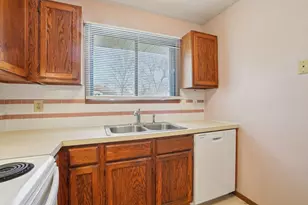 13262 90th Ave N, Maple Grove, MN 55369 - Photo 15