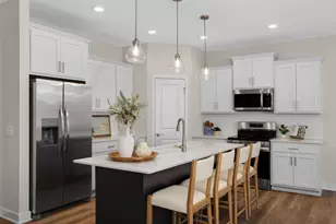 13760 Hollybrook Cir, Apple Valley, MN 55124 - Photo 3