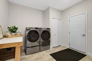 13760 Hollybrook Cir, Apple Valley, MN 55124 - Photo 17