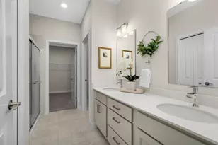 13760 Hollybrook Cir, Apple Valley, MN 55124 - Photo 11