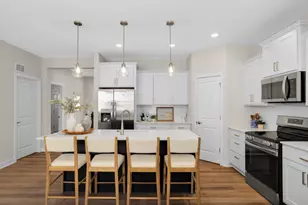 13760 Hollybrook Cir, Apple Valley, MN 55124 - Photo 5