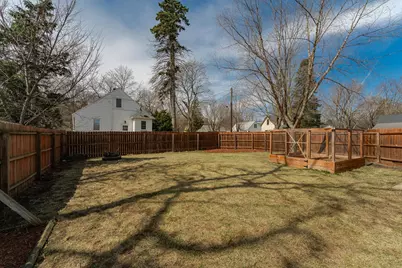 801 6th Avenue SW, Rochester, MN 55902 - Photo 3