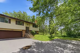 838 Martha Lake Ct, Shoreview, MN 55126 - Photo 1
