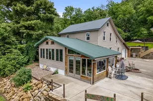 160 N State Road 35, Alma, WI 54610 - Photo 1