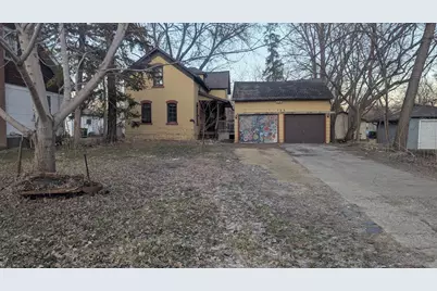 722 Range Street, North Mankato, MN 56003 - Photo 1