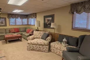 209 S 10th St, Montevideo, MN 56265 - Photo 33