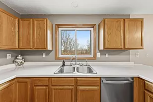 616 Ridge Rd, Henderson, MN 56044 - Photo 9