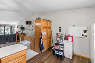 13027 Penn Ave S, Burnsville, MN 55337 - Photo 7