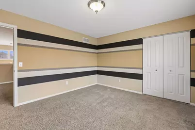 21011 Itami Trail, Lakeville, MN 55044 - Photo 33