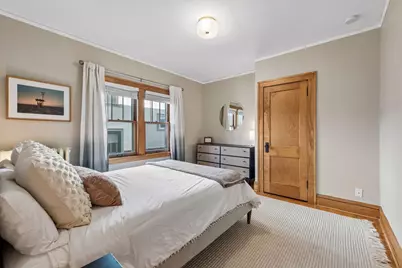 404 Sheridan Avenue S, Minneapolis, MN 55405 - Photo 15