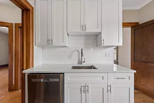 404 Sheridan Ave S, Minneapolis, MN 55405 - Photo 33