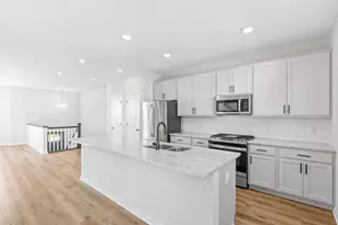 7614 Connie Ln, Inver Grove Heights, MN 55076 - Photo 17