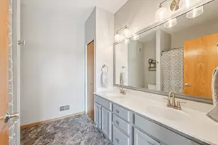 7413 Zane Ave N, Brooklyn Park, MN 55443 - Photo 25