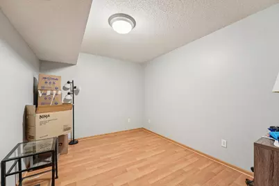 7413 Zane Avenue N, Brooklyn Park, MN 55443 - Photo 19