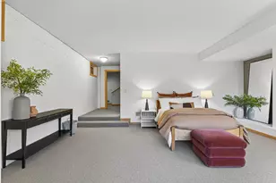 555 Montcalm Pl, Saint Paul, MN 55116 - Photo 35