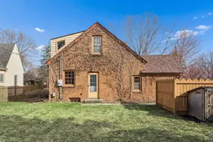 1402 Idaho Ave W, Falcon Heights, MN 55108 - Photo 37