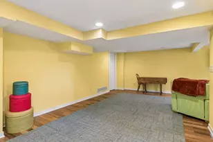 1402 Idaho Ave W, Falcon Heights, MN 55108 - Photo 27