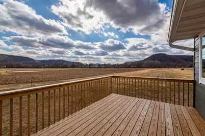 205 Pheasant Run, Rollingstone, MN 55969 - Photo 21