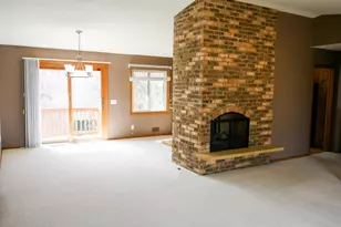 4696 Flag Ave N, New Hope, MN 55428 - Photo 7