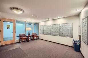 66 9th St E, Saint Paul, MN 55101 - Photo 17