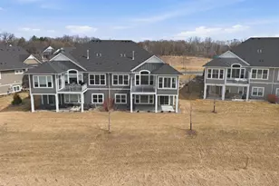 6105 Garland Ln N, Plymouth, MN 55446 - Photo 75