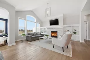 6105 Garland Ln N, Plymouth, MN 55446 - Photo 7