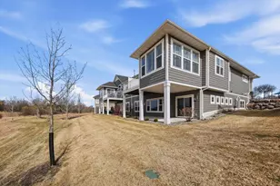 6105 Garland Ln N, Plymouth, MN 55446 - Photo 63