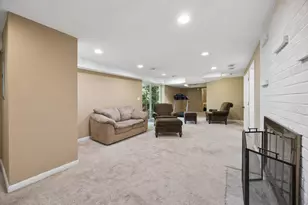 1425 Orkla Dr, Golden Valley, MN 55427 - Photo 23